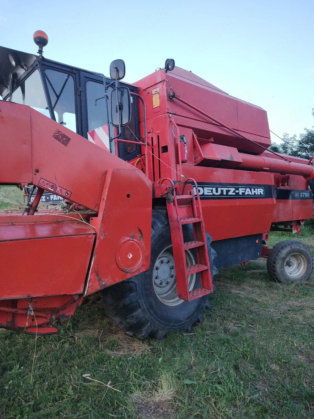 Vând combină Deutz Fahr M 2780
