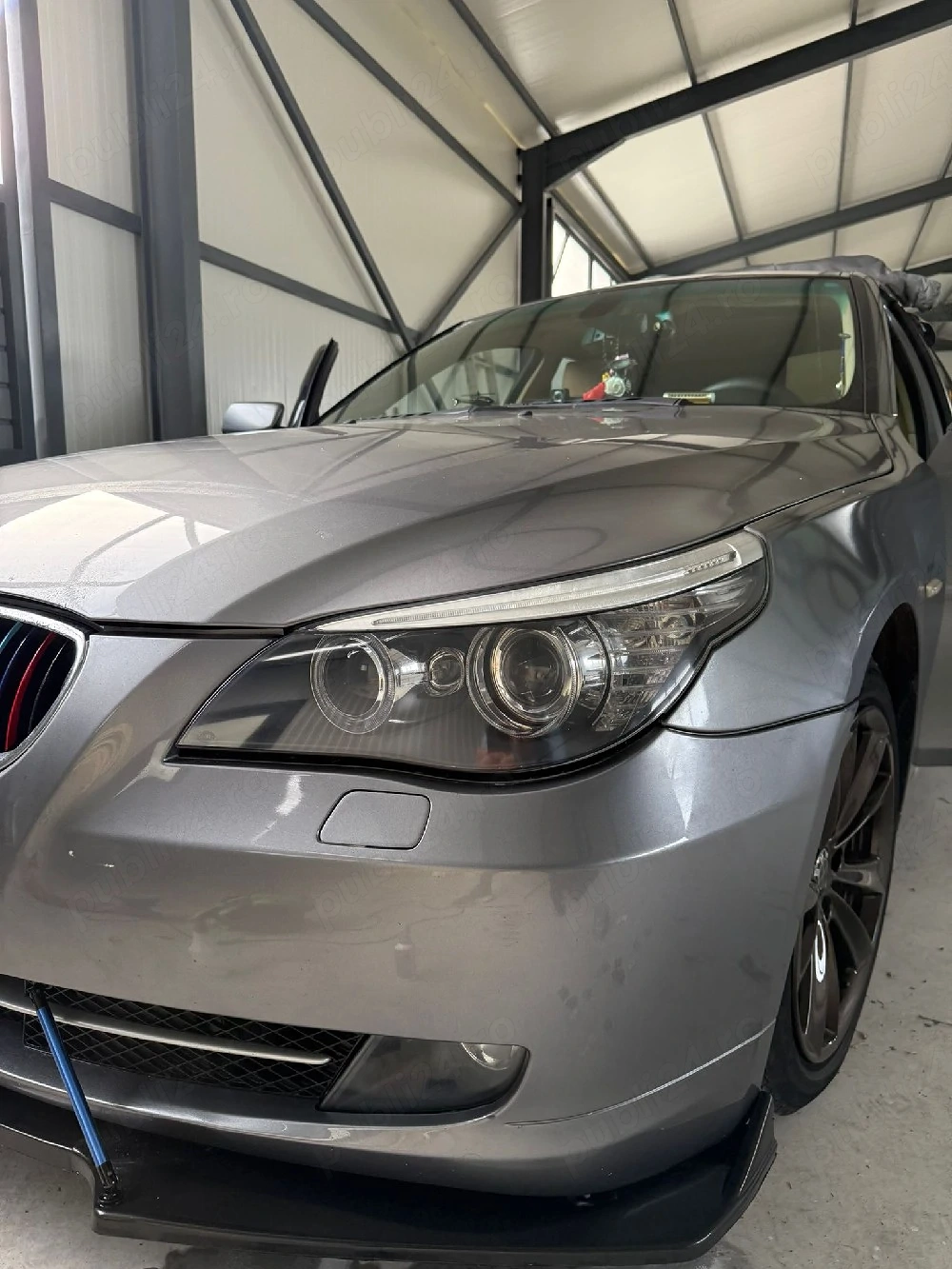 vând BMW seria 5 e61 break 