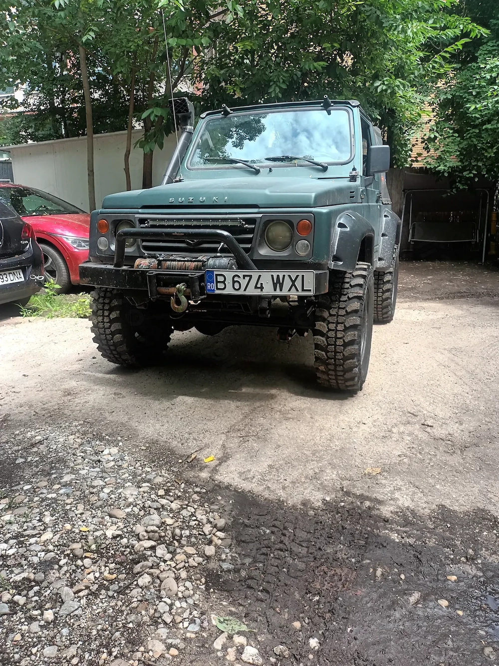 Suzuki Samurai Santana cu GPL