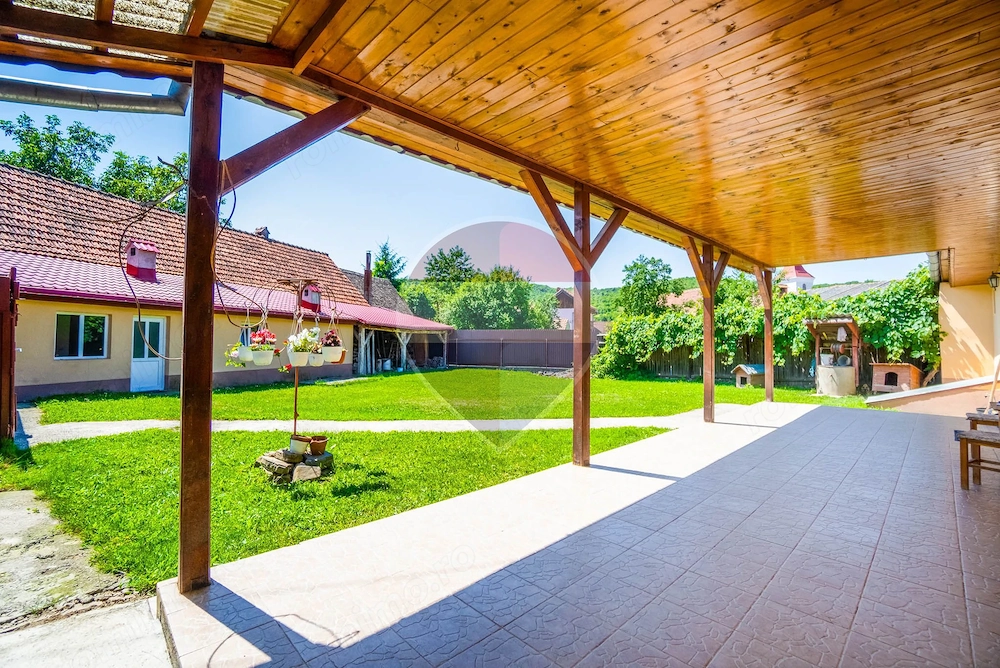 CASA CU DOUA CORPURI |  TEREN 565MP | UTILITATI | ZIZIN | TARLUNGENI