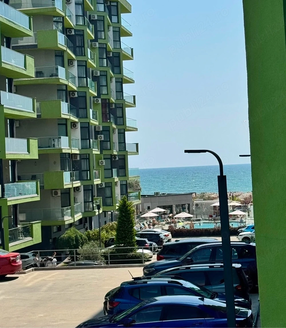 Apartament 2 camere XL decomandat + loc de parcare-Alezzi Beach Resort