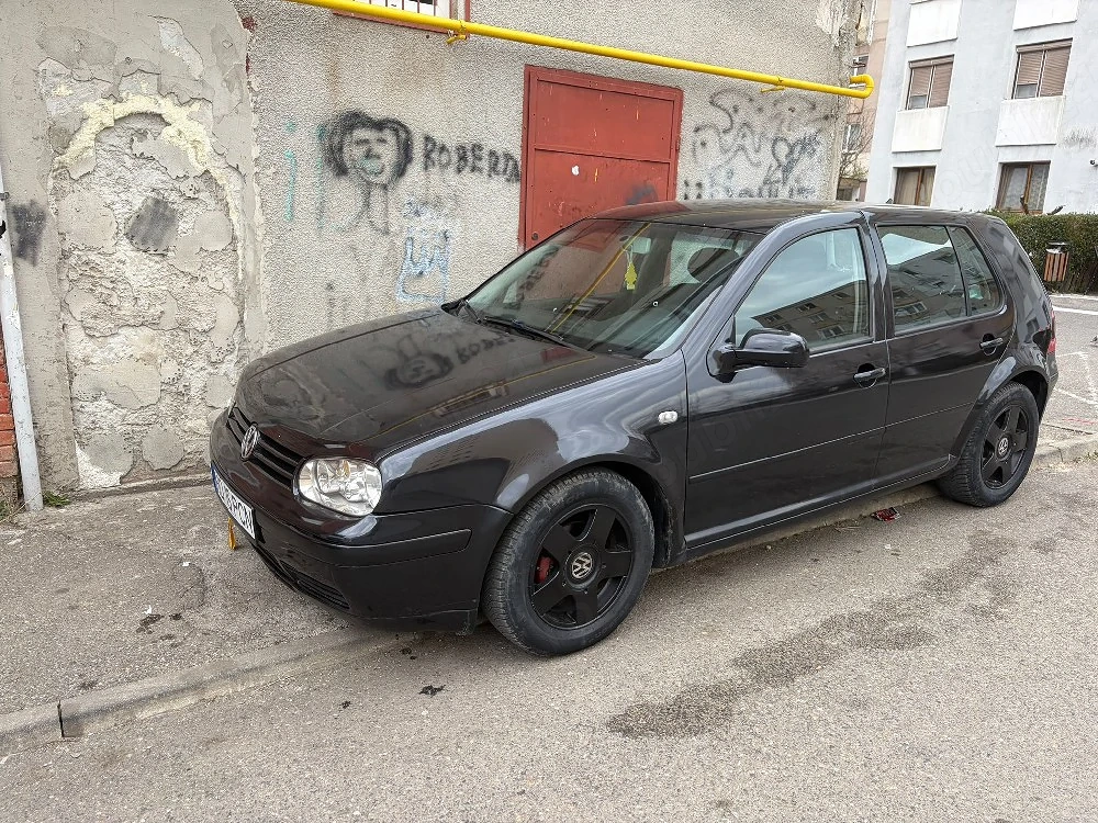 vând golf 4 