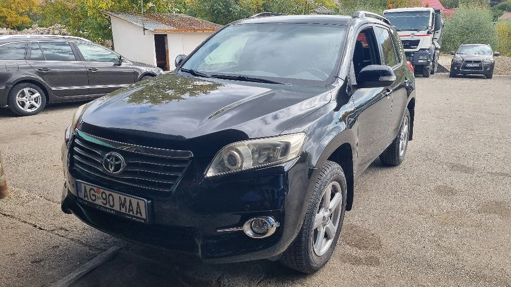 Toyita rav4