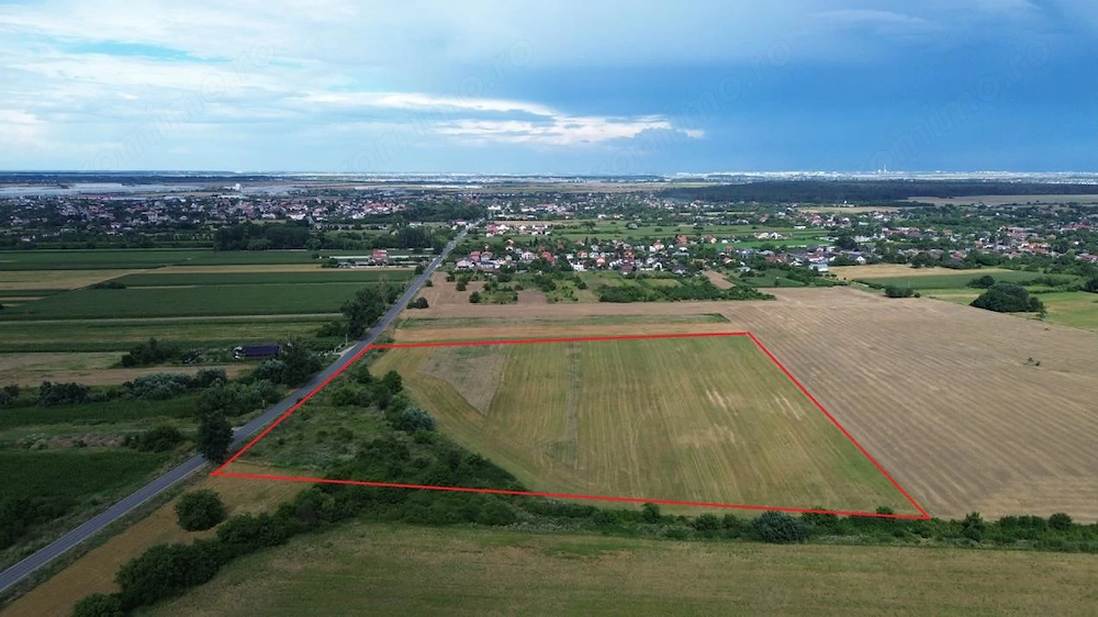 teren 3 hectare de vanzare in Bolintin Deal, ulitilitati in zona 20E/mp
