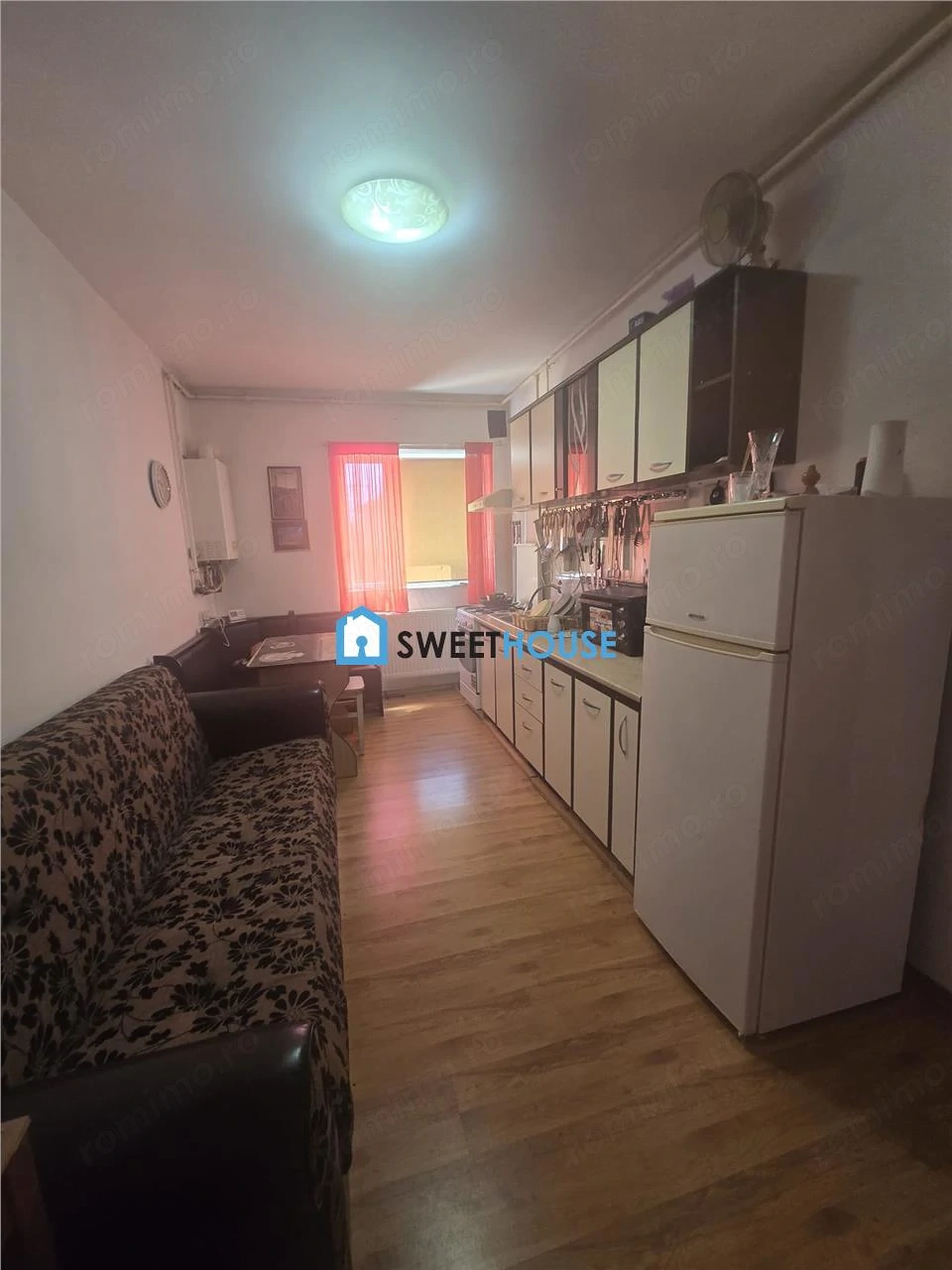 Apartament cu o camera tip studio