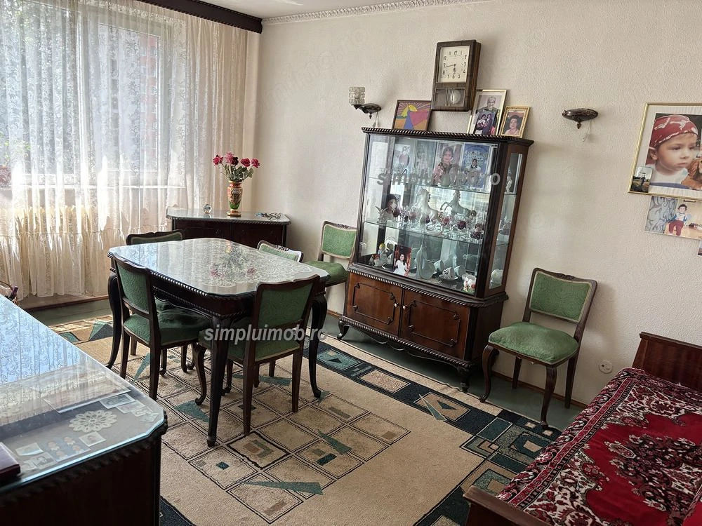Decomandat 3 Camere Brancoveanu Etaj Intermediar