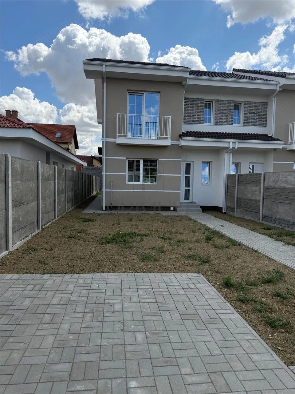 DUPLEX GATA DE MUTAT - 4 CAMERE