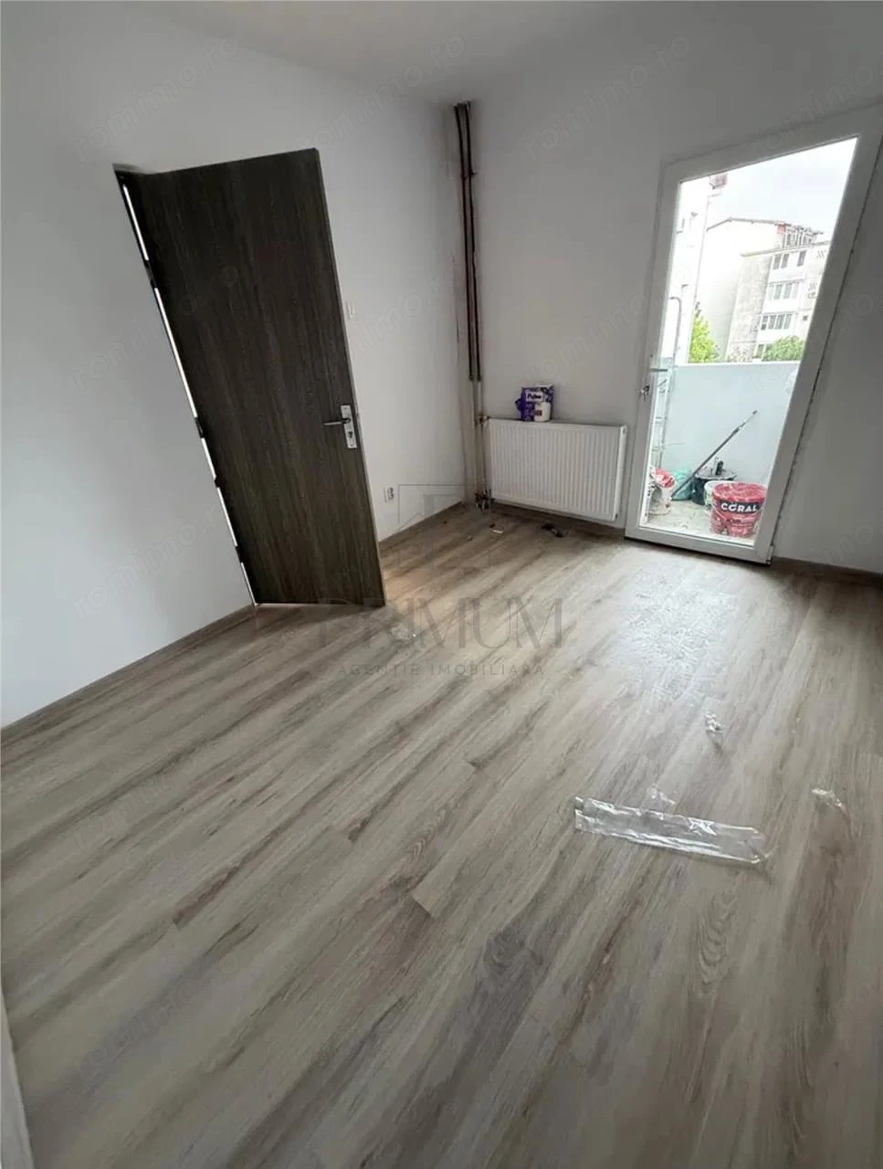 Spitalul Judetean - 2 Camere - Etaj intermediar - Bloc izolat - Complet renovat