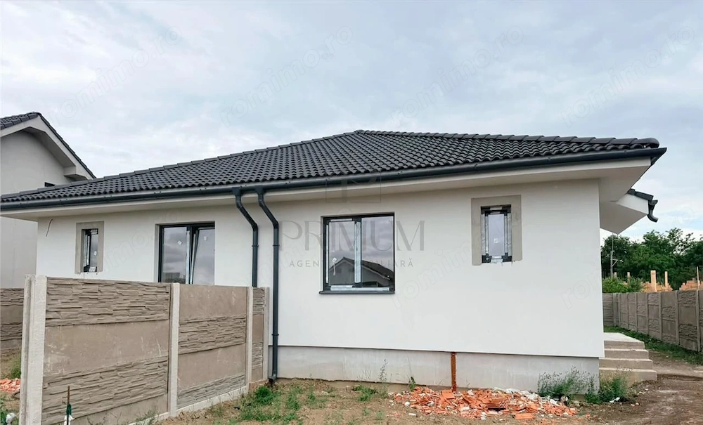 DUPLEX PE PLAN - LANGA ASFALT - PERSONALIZARE INTERIOARA