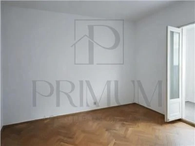 ARADULUI - APARTAMENT 1 CAMERA - etaj intermediar, centrala proprie
