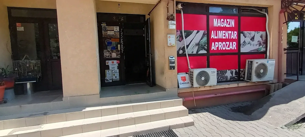 Inchiriez spatiu comercial 59 mp.-Studio Plus Metalurgiei-Proprietar