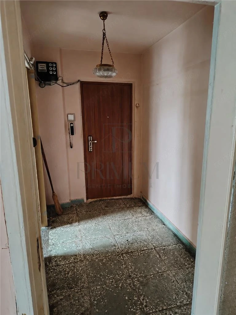 CETATII - 2 CAMERE - CENTRALA PROPRIE - ETAJ 1 - CLIMA