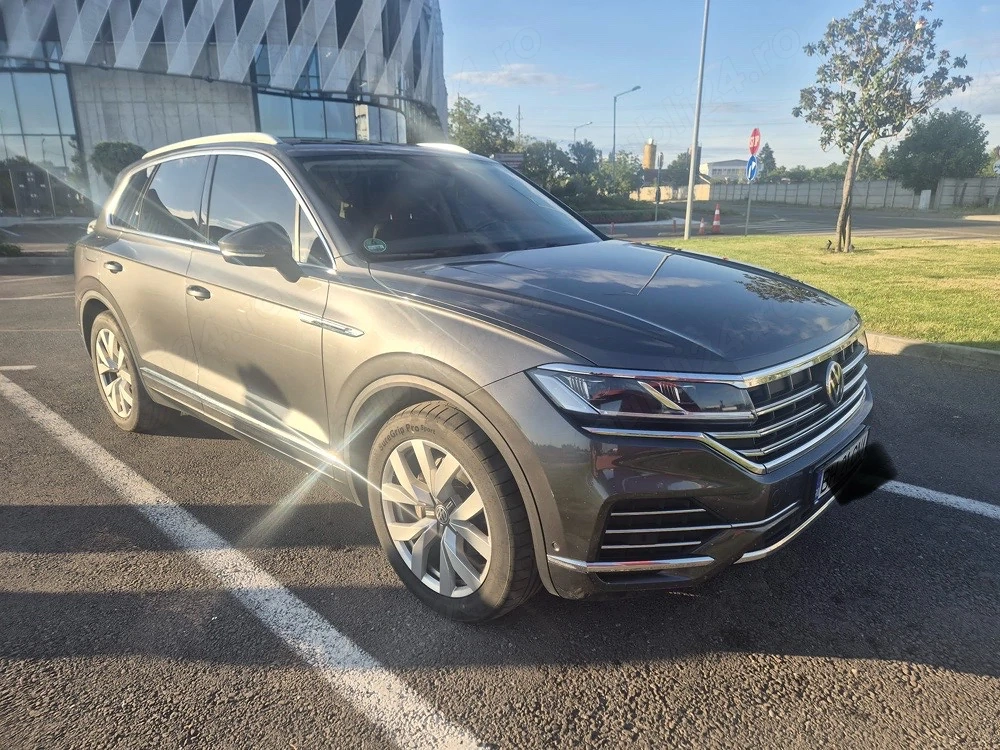 vând volswagen touareg