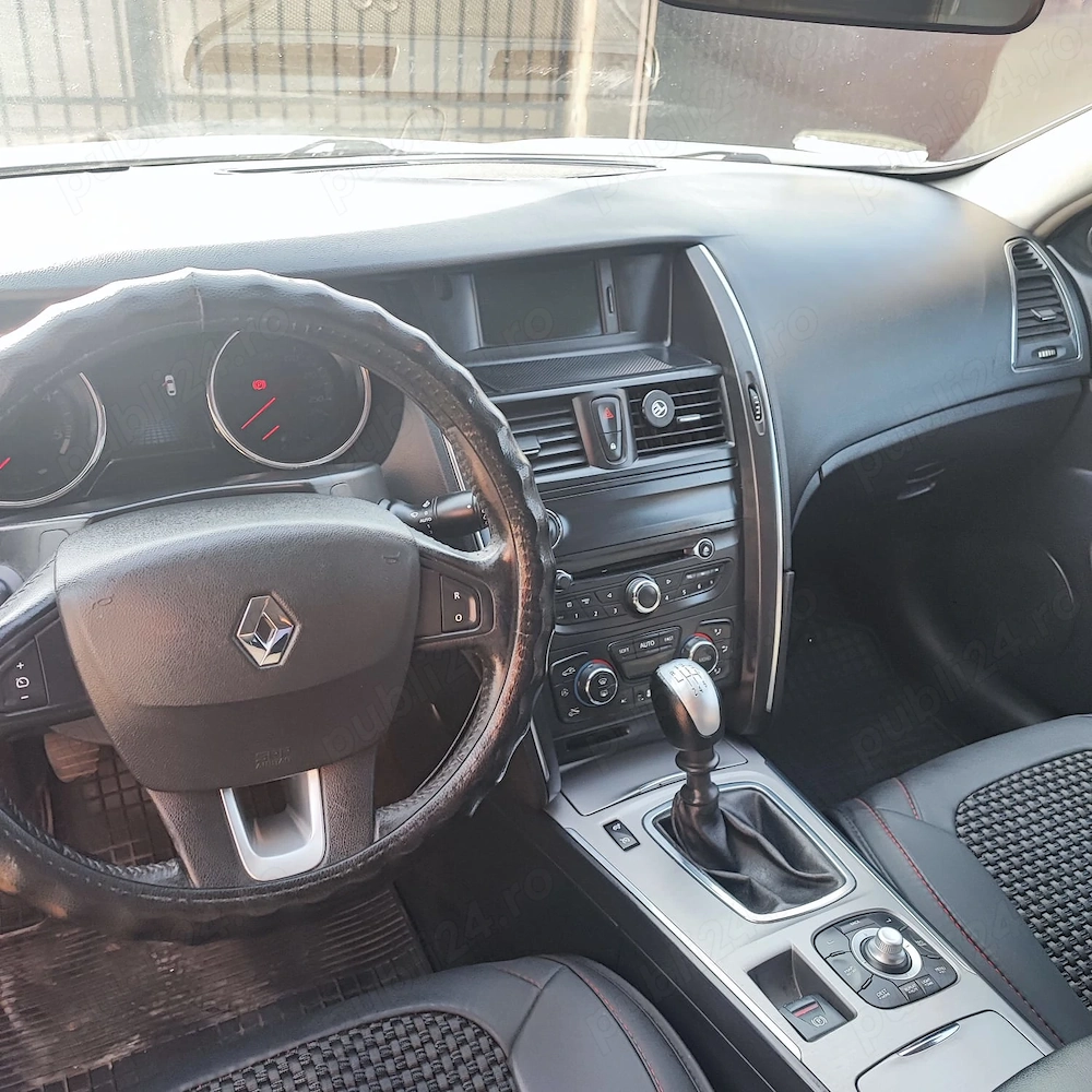 Renault Latitde 2011  Proprietar in acte