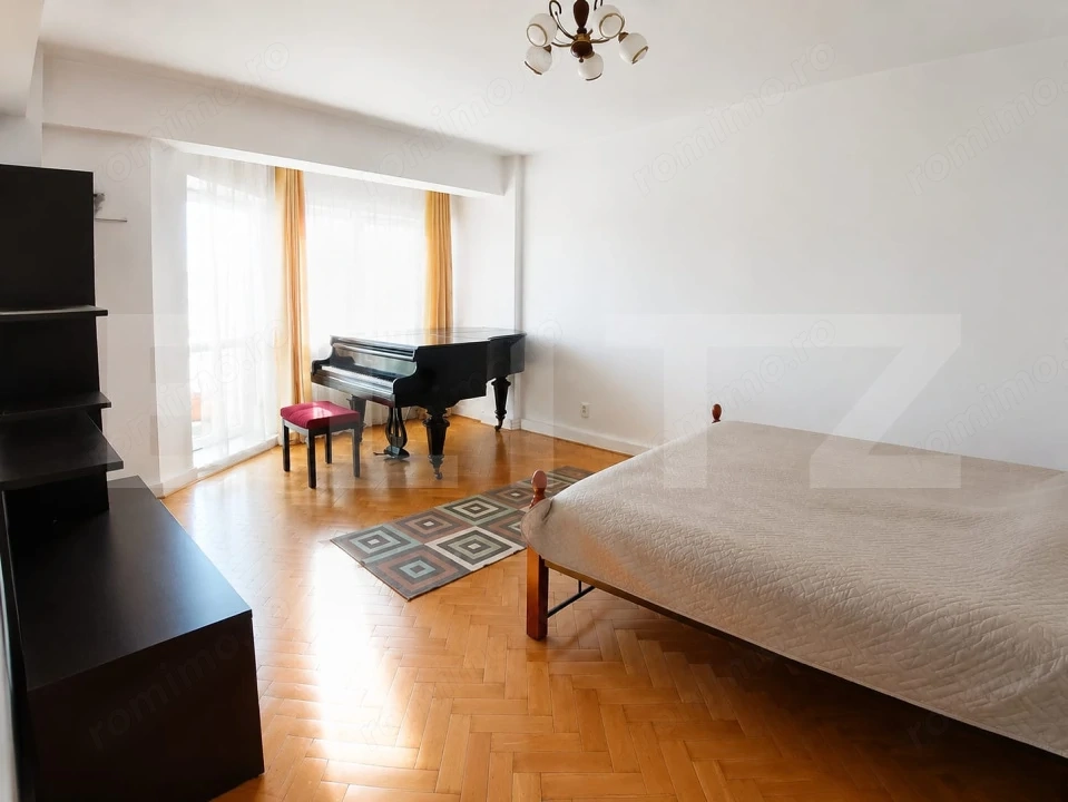 Apartament cu 4 camere, 90 mp, Piața Cipariu