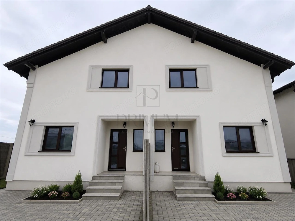 Duplex spatios la asfalt - toate utilitatile - acces rapid