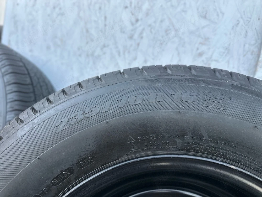 Anvelope cu jante ET negativ 235/70 R16