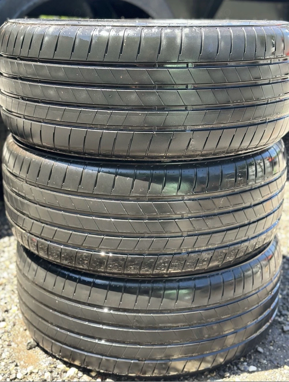 Anvelope tesla model 3  235/45R18 bridgestone