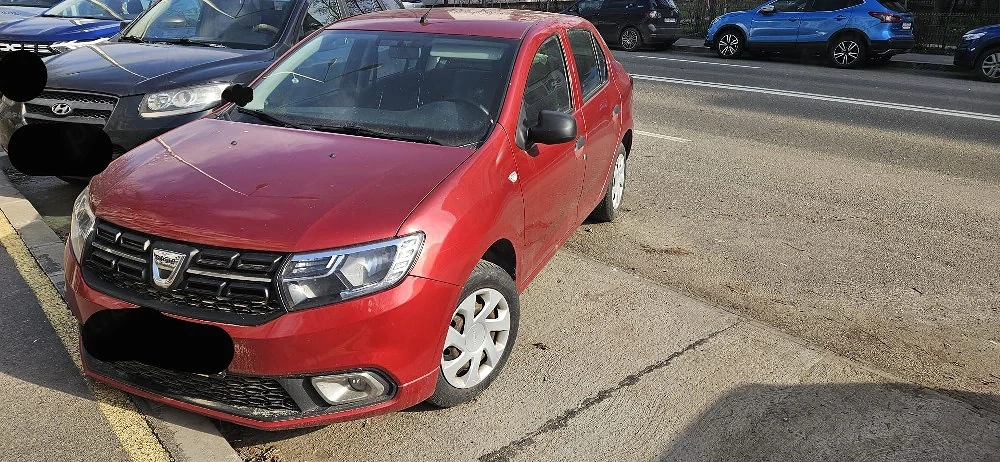Vând Dacia Logan 2