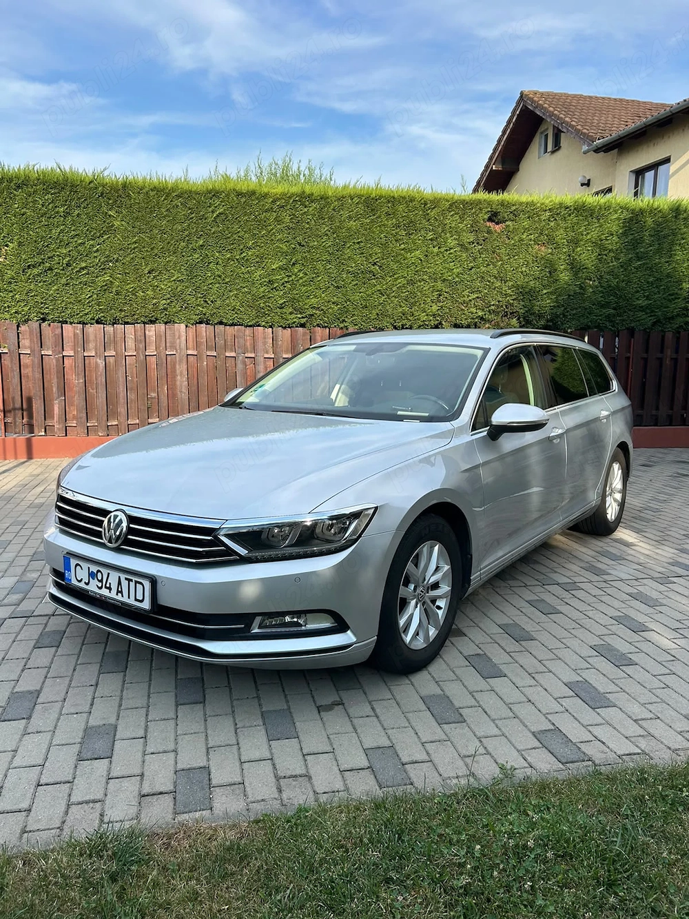 Vând VW Passat B8 Variant 2016 Comfortline   2.0 TDI 150CP   Stare Excelentă