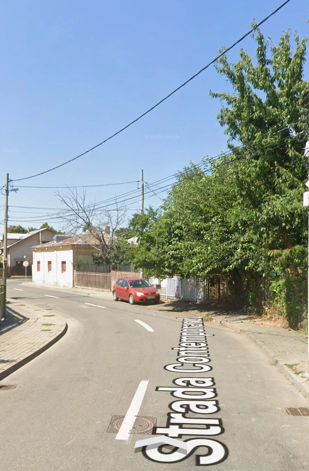 Proprietate de vânzare    Casă veche și teren 1.030 mp pe Str. Contemporanul