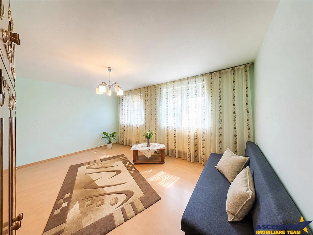 Decomandat, parter, 2 camere, Rovinari, Targu Mures