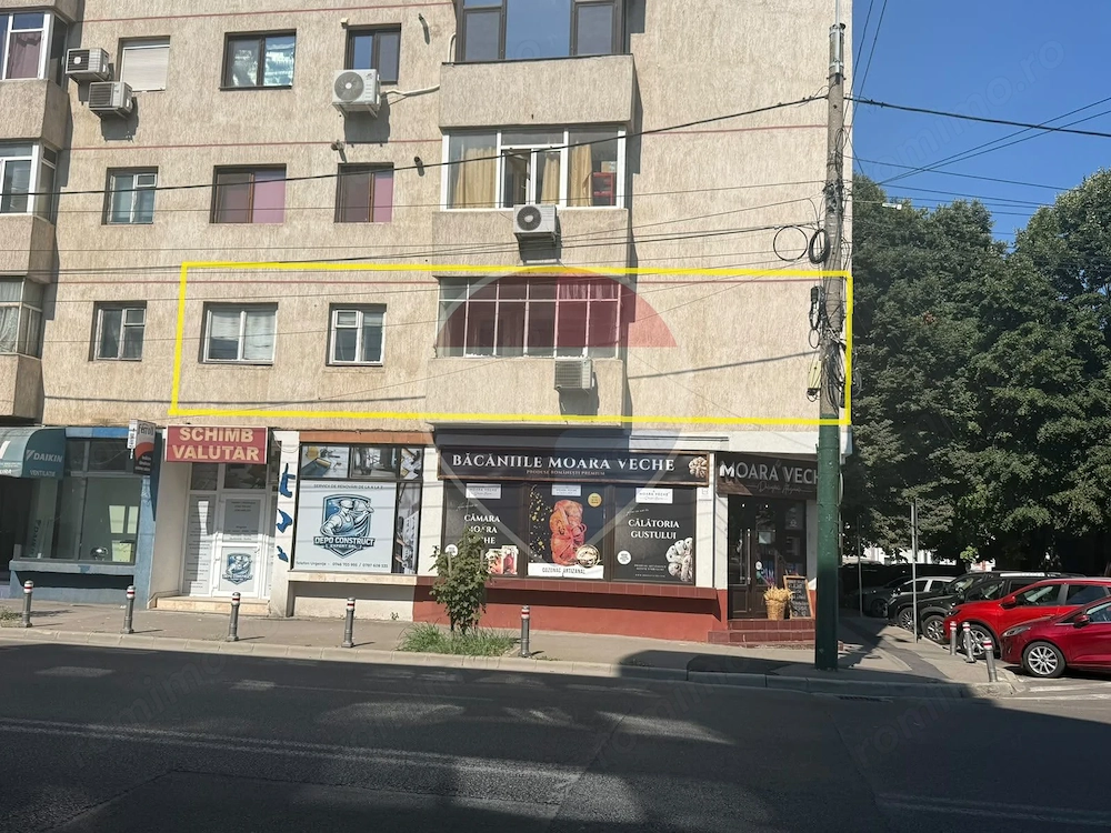 Apartament cu 3 camere de vânzare zona Bd Mamaia Constanta