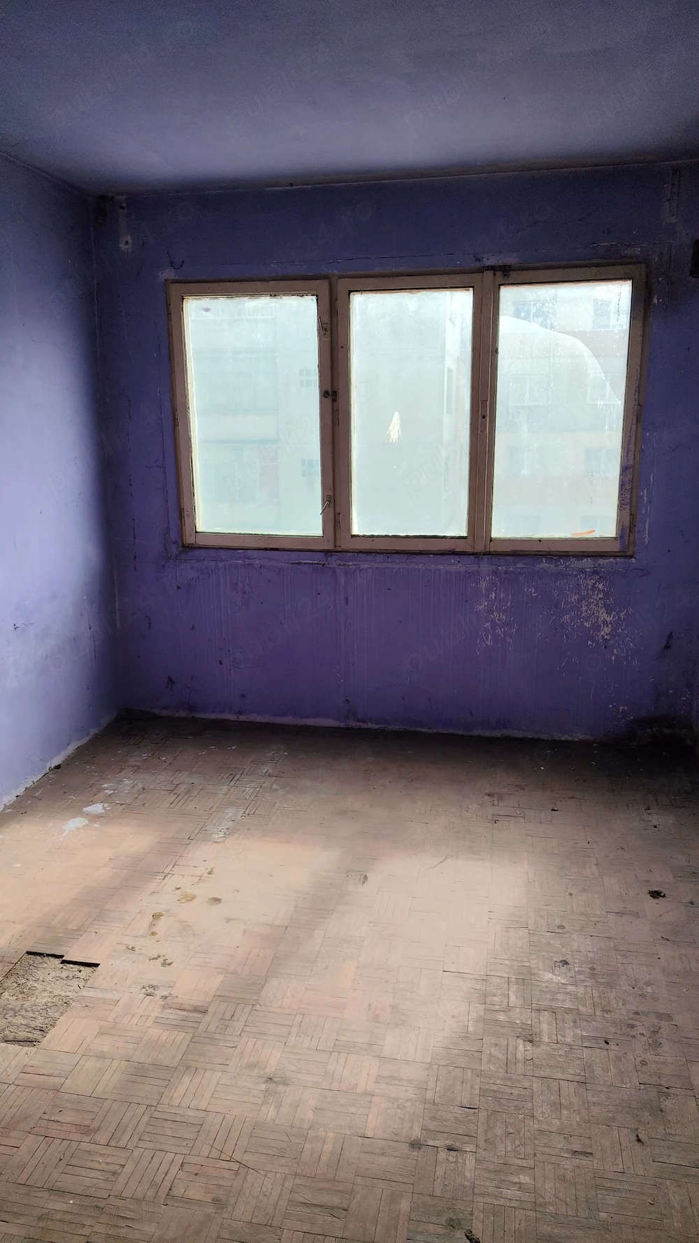 Apartament 2 camere 56 mp Orsova Mehedinti str Portile de Fier 1 central de renovat