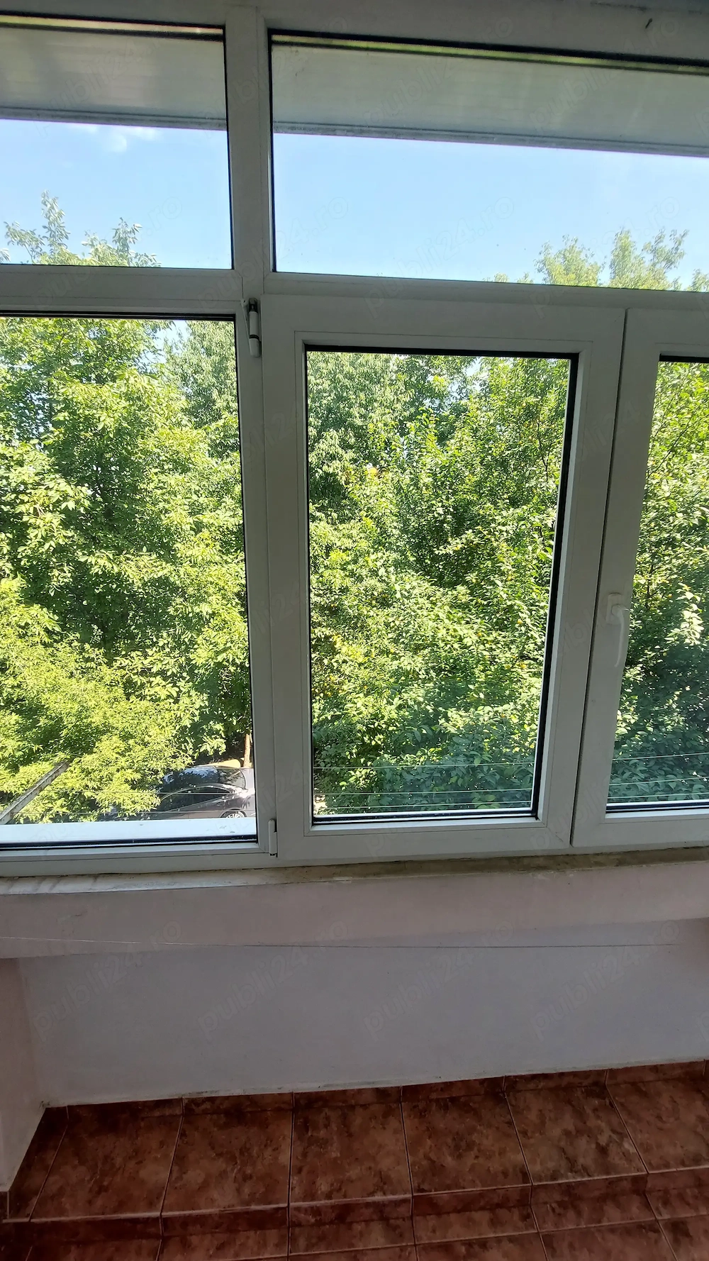 Etajul 2,doua camere decomandate