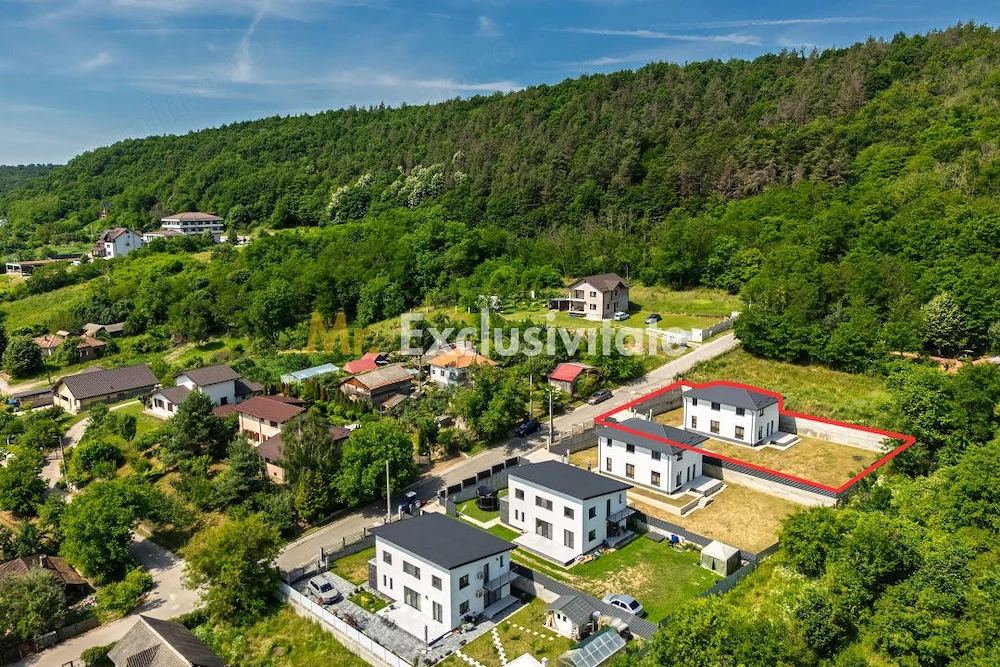 Casă individuală nouă P+1 - 140 mp - Teren 663 mp - Argeșelu