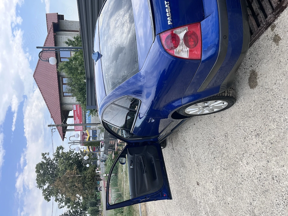 Vand volkswagen passat 1.6 benzina an 2004