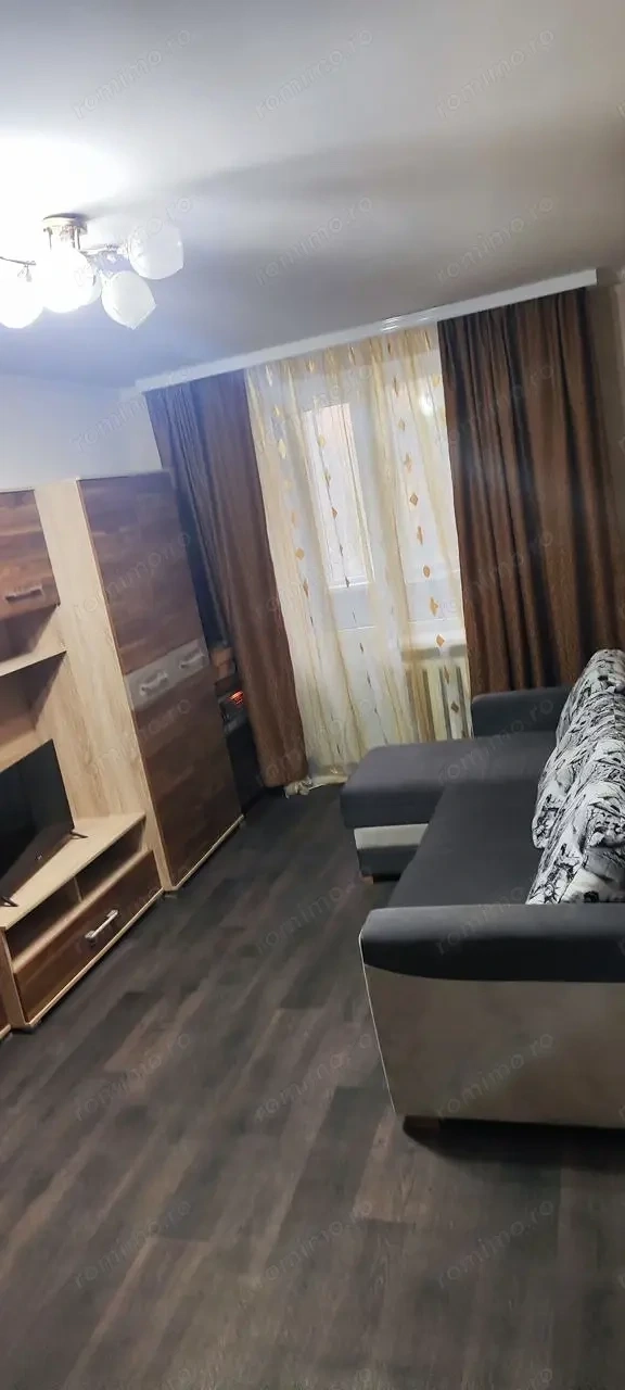 De inchiriat garsoniera in zona Olimpia-Stadion 200 euro