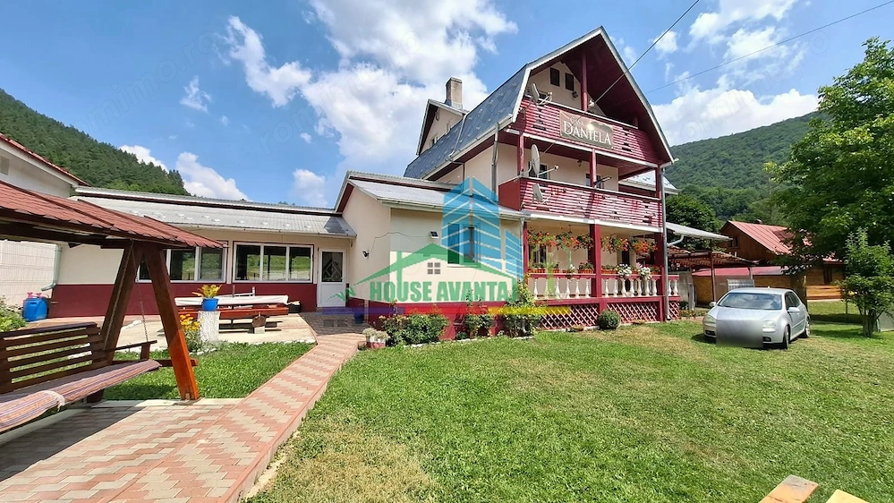 Pensiune / Casă de vacanță de vânzare în Lepșa,