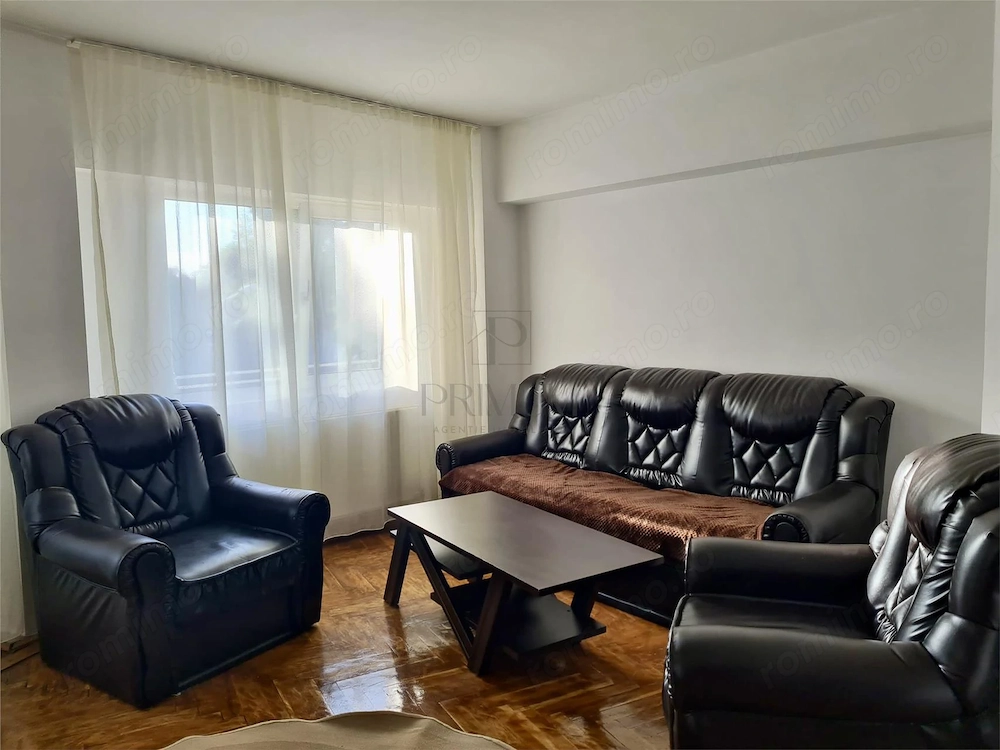 Apartament 3 camere Complexul Studentesc 95 mp Spatios