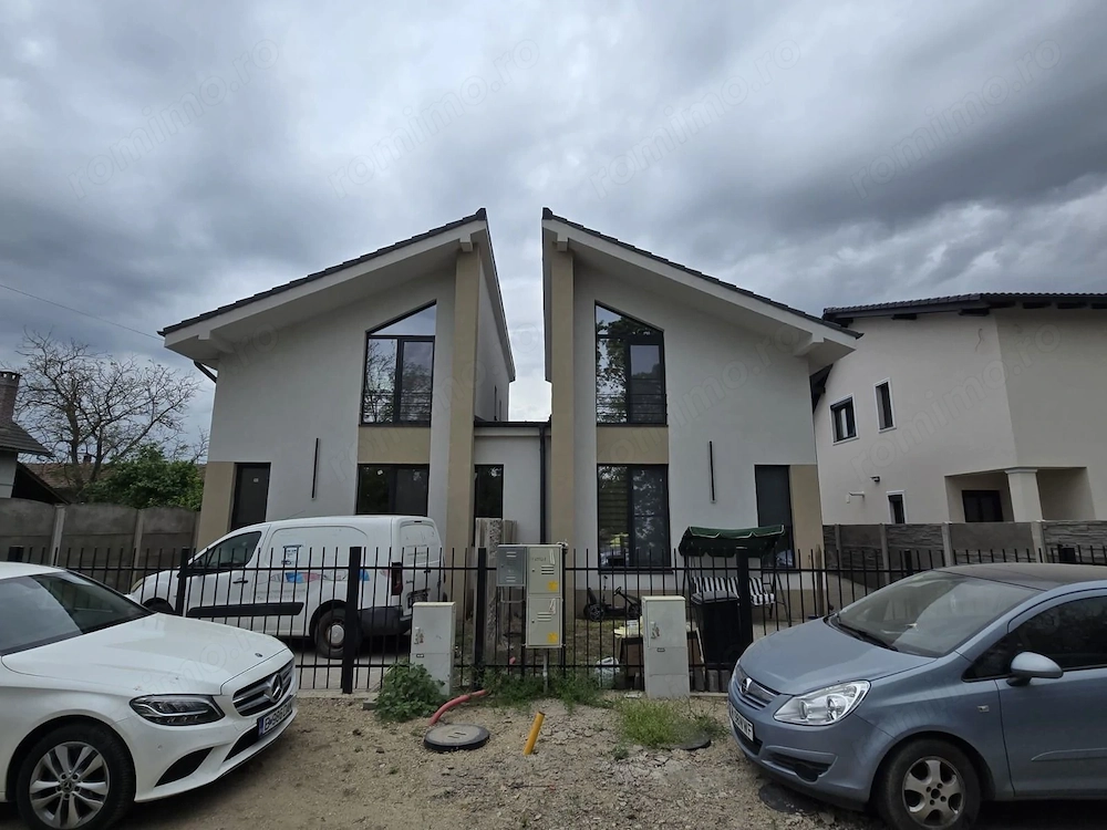 Duplex despărțit de închiriat în Mosnita Veche