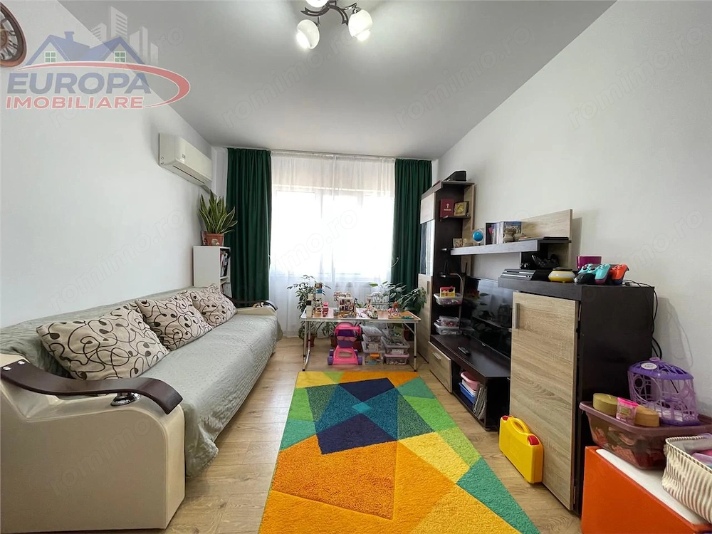 Apartament 3 camere de vanzare zona centrala Tulcea