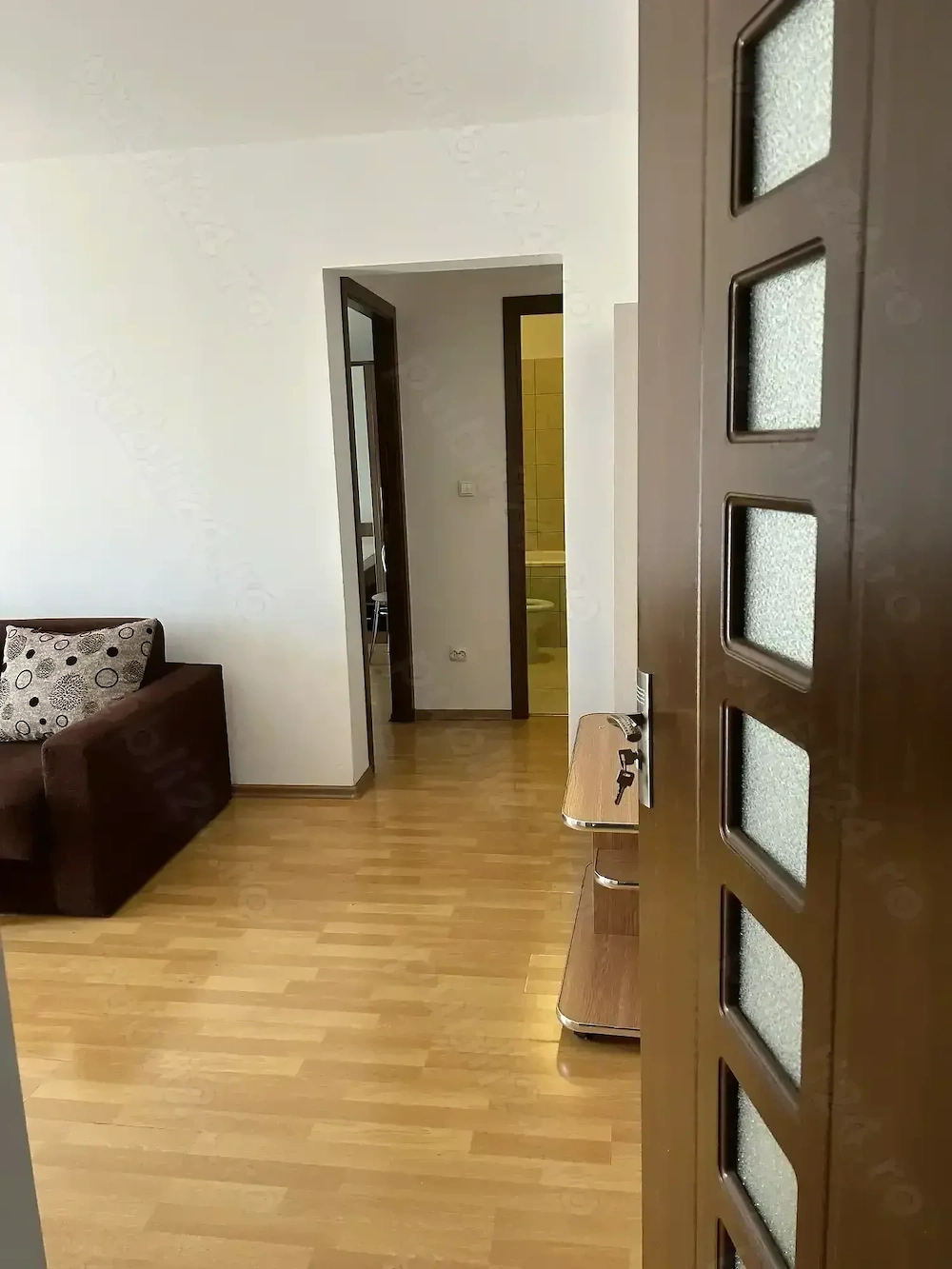 Proprietar Inchiriez apartament cu 2 camere 