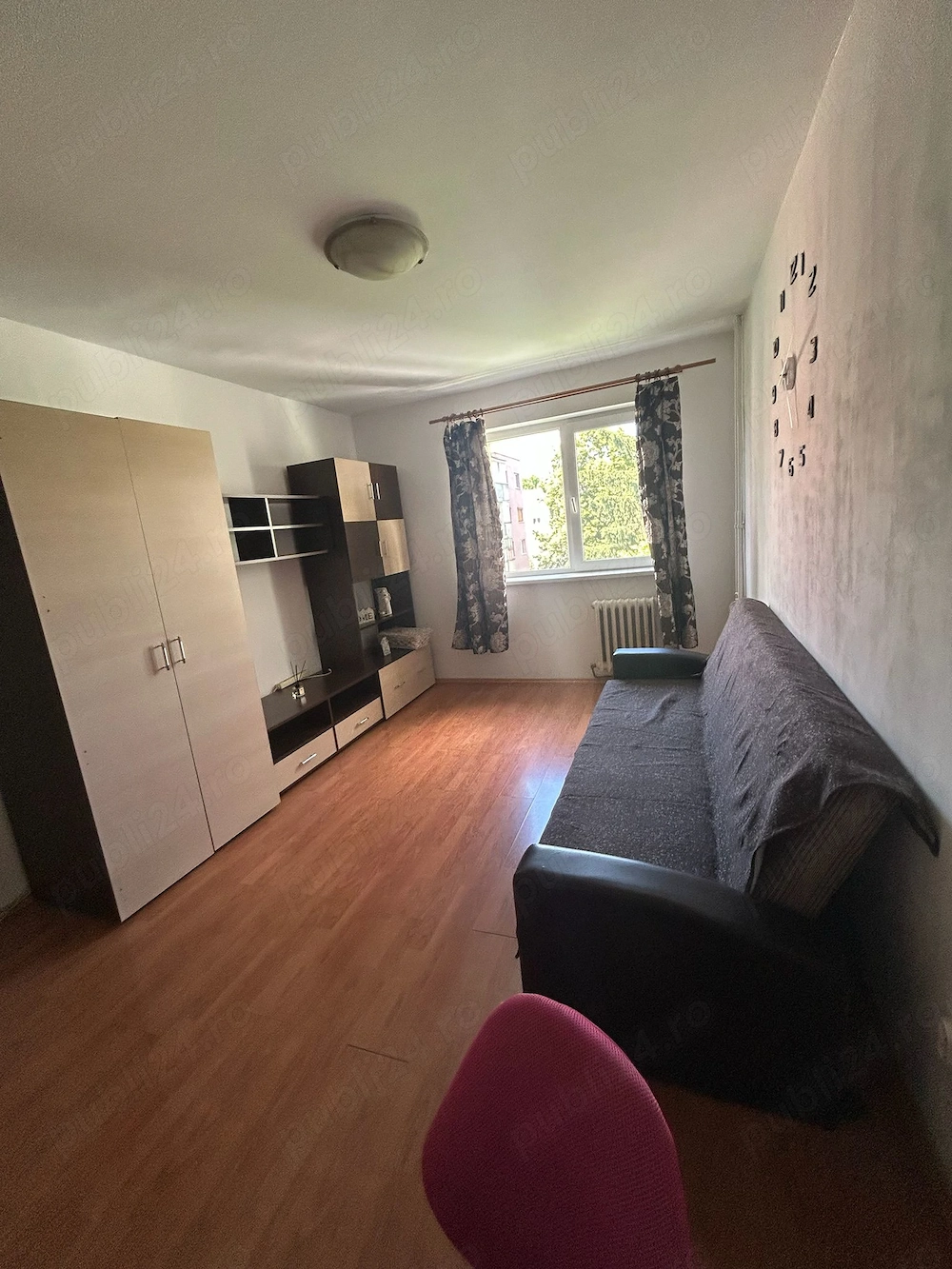 Inchiriez apartament 2 + living camere situat in Cluj, Floresti, Avram iancu 410 ( zona bmw)