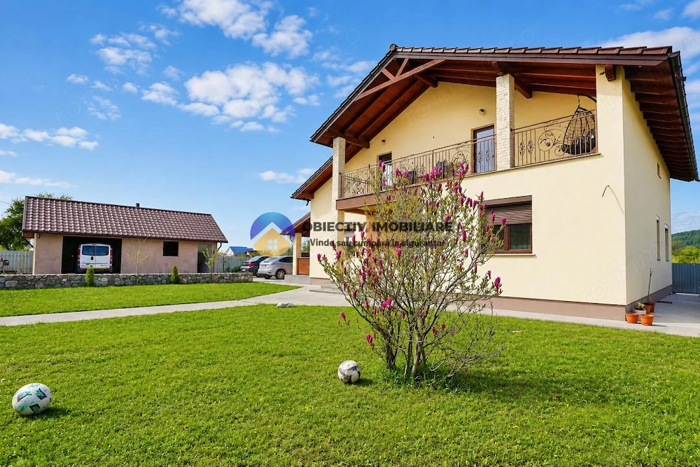 Casa P+M + teren – Dumbrava Roșie, jud. Neamț