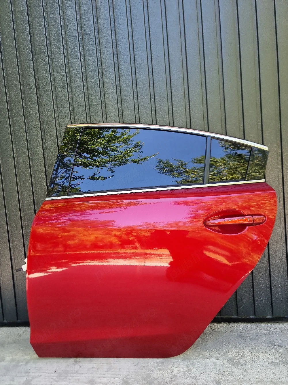 usa stanga spate mazda 6