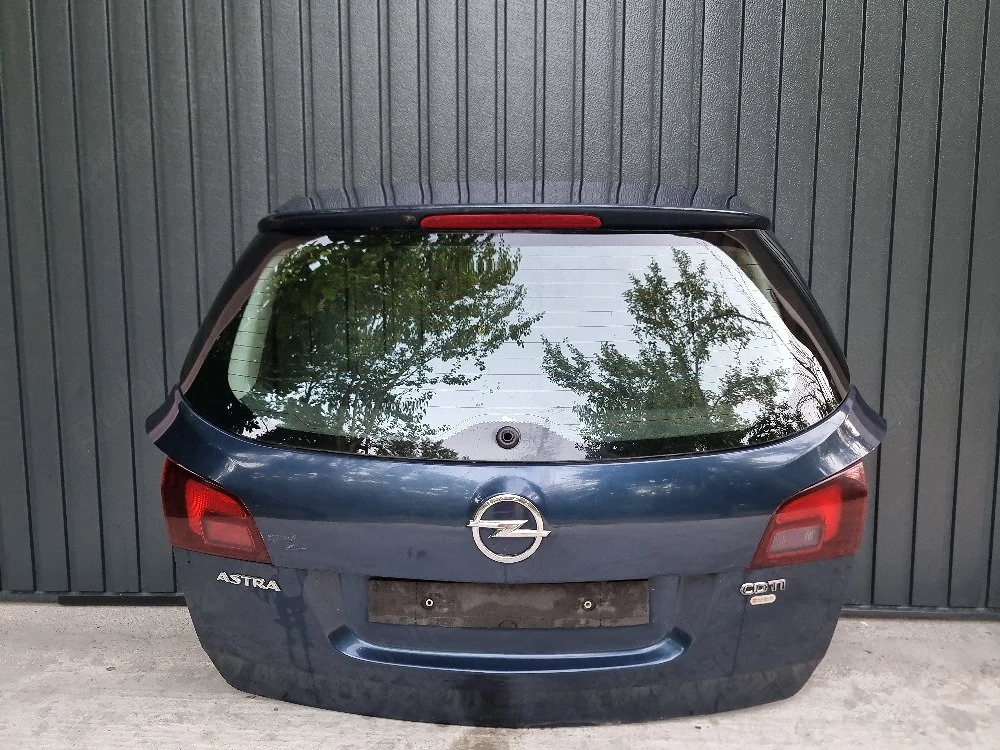 haion opel astra j break