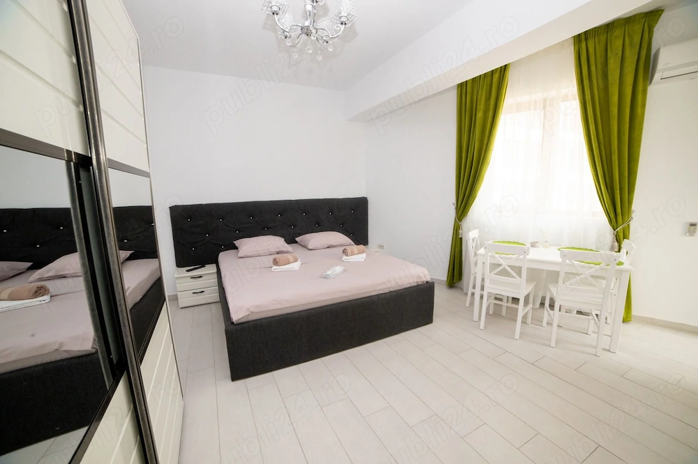 Vand Apartament langa Hotel Opera zona cluburilor