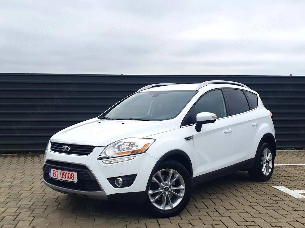 ford  kuga  titanium  2012  luna 09       euro 5