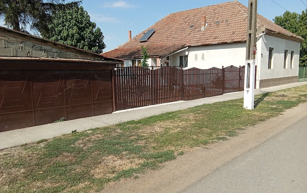 Casa de vânzare 