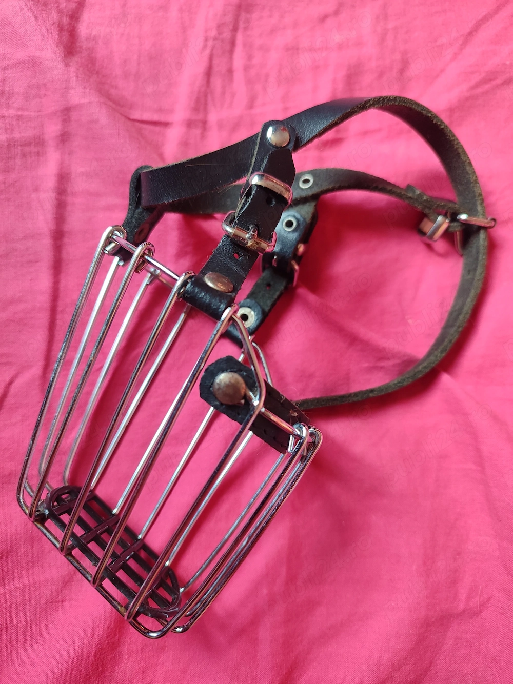Botniță metal pentru câine