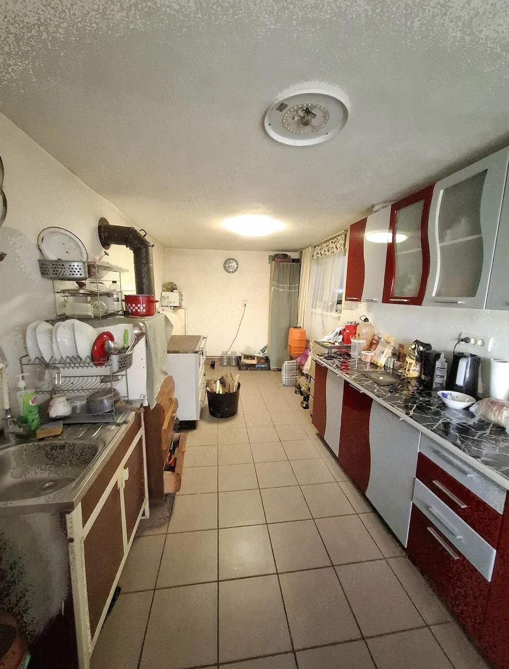 Avantajos  ! Vând casă Zonă excelentă Centrală 