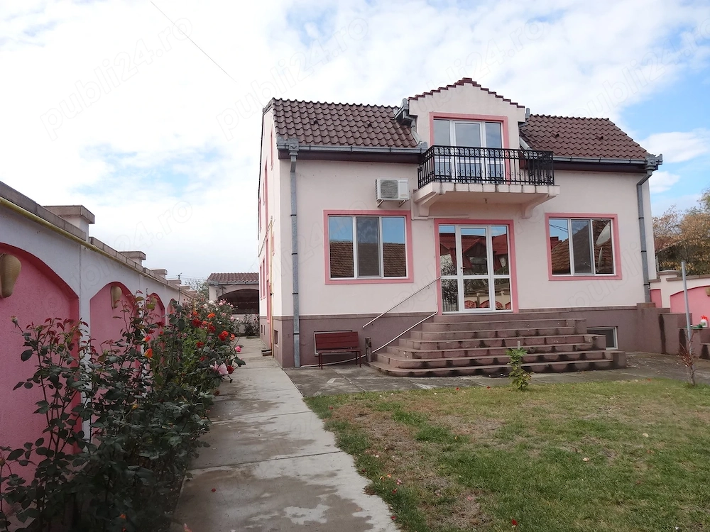 Vând vilă în Arad (Micalaca)