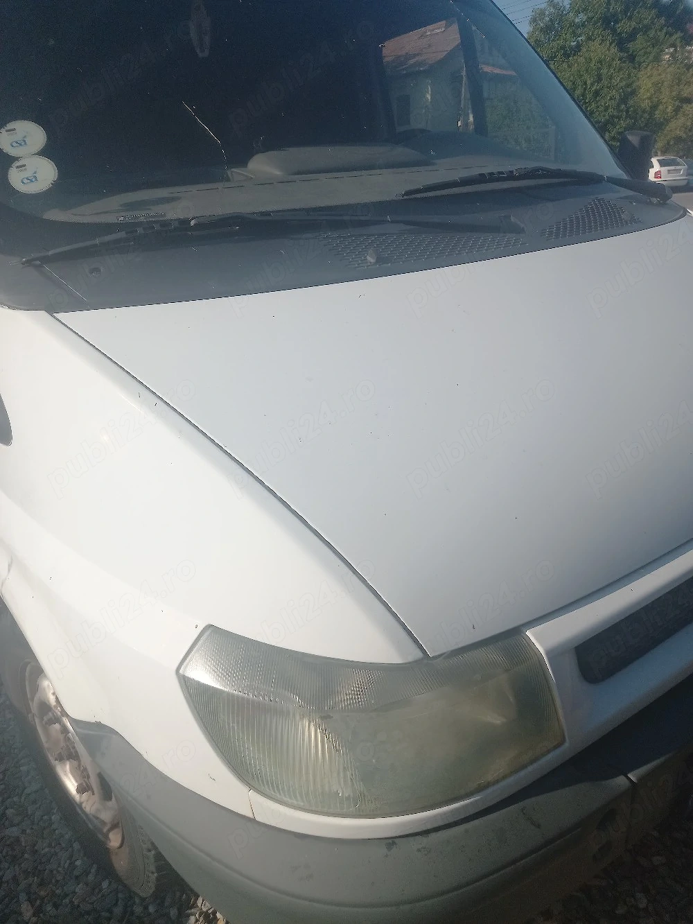 vând Ford Transit 