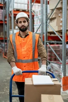 Operator depozit   pregătire marfă   salariu 4.500 5.200 lei net