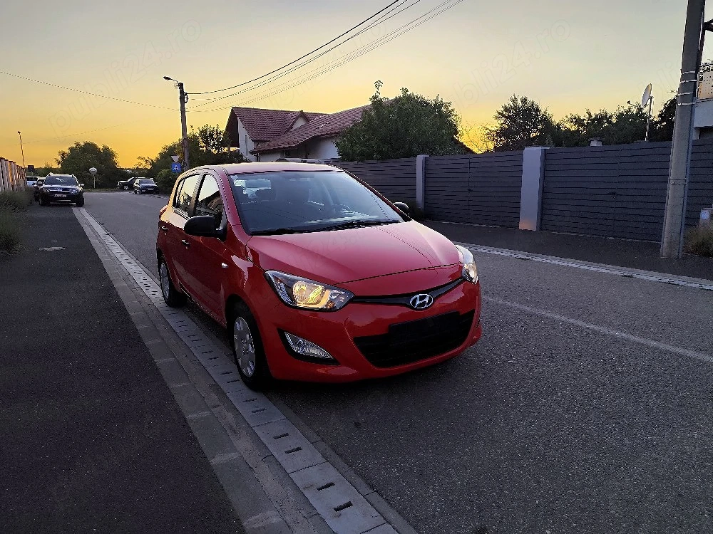 Hyundai i20 benzină 2013-10